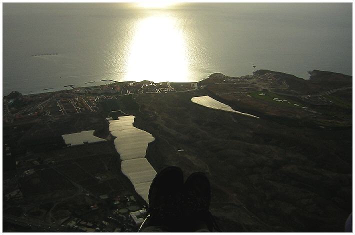 Halbgas Richtung Landeplatz 'Caleta'